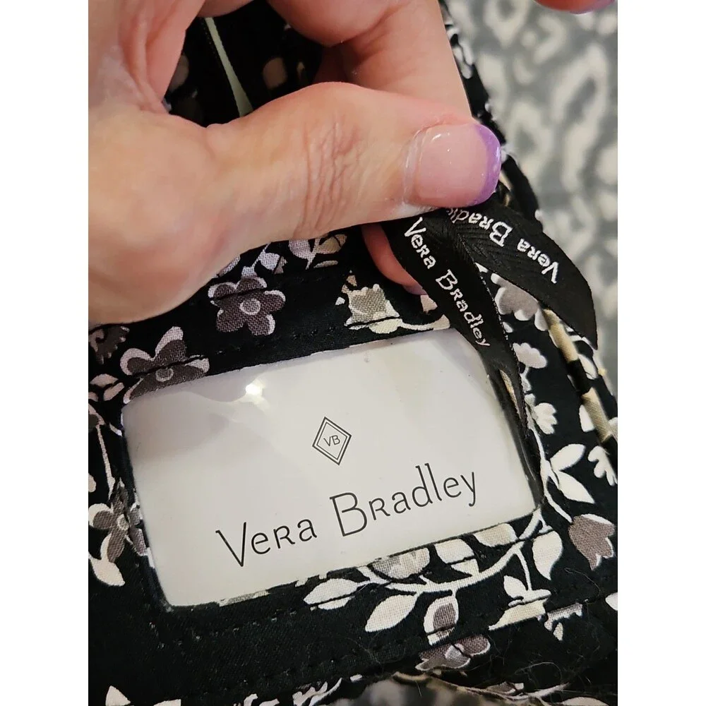 Classic Vera Bradley Quilted Thermal Lunch Bag Black & White Chandelier Noir EUC